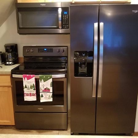 Cozy Studio Apartment Greenwater エクステリア 写真